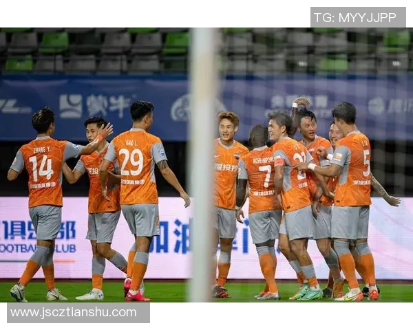 赛后分析:深圳足球队与西安足球队的战术配合与表现评估 赛后分析:深圳足球队与西安足球队的战术配合与表现评估