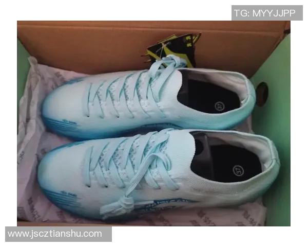 足球明星的球鞋尺码揭秘与选购指南助你找到完美鞋款 足球明星的球鞋尺码揭秘与选购指南助你找到完美鞋款